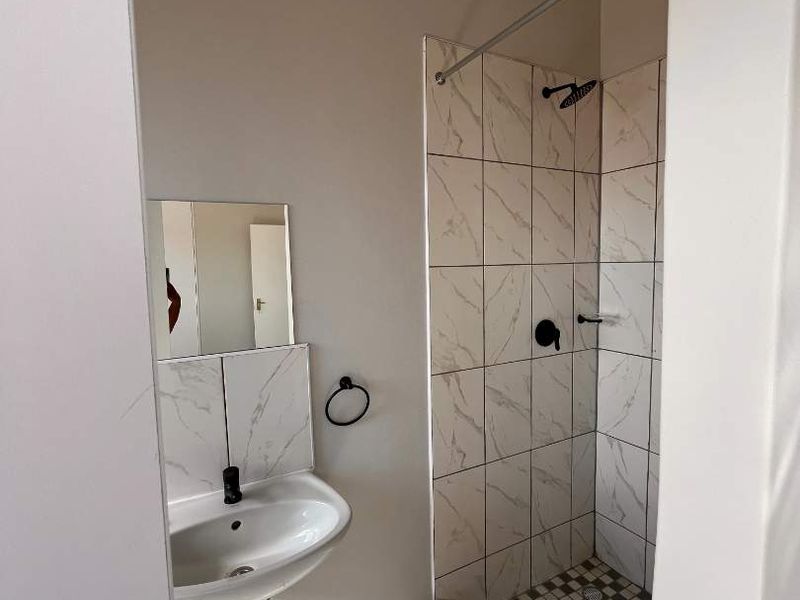 Salvia Court, Otjomuise Extension 10 - Photo 6