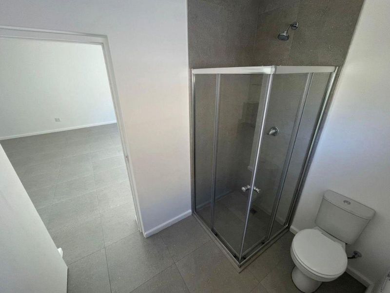 A modern bachelor unit - Photo 5