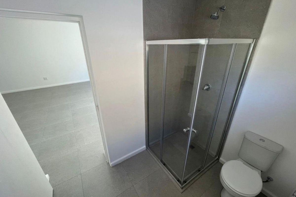 A modern bachelor unit - Photo 5