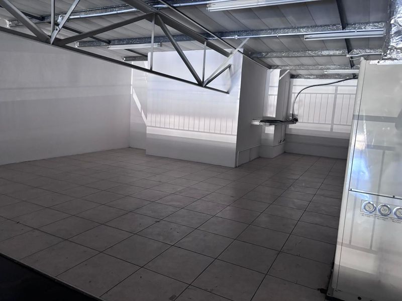 Prime Retail Space in Durban’s Iconic Shopping Centre Available Now! - Photo 9