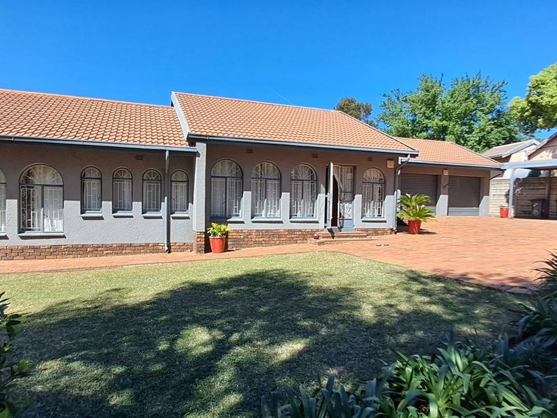 Best Area.....All you need ! - Photo 2