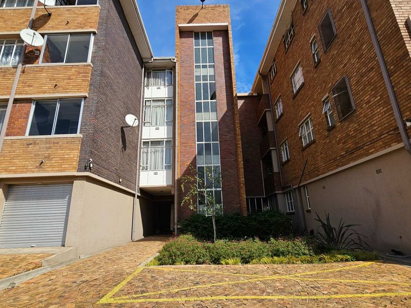 Flat in the Heart of Germiston For Sale - Photo 2