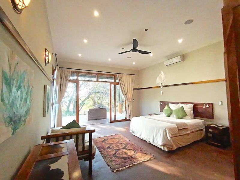 An Extraordinary 20-Hectare Private Bush Estate | 6 Bedrooms | Two Luxury Homes | Kuleni Game Reserve - Photo 6