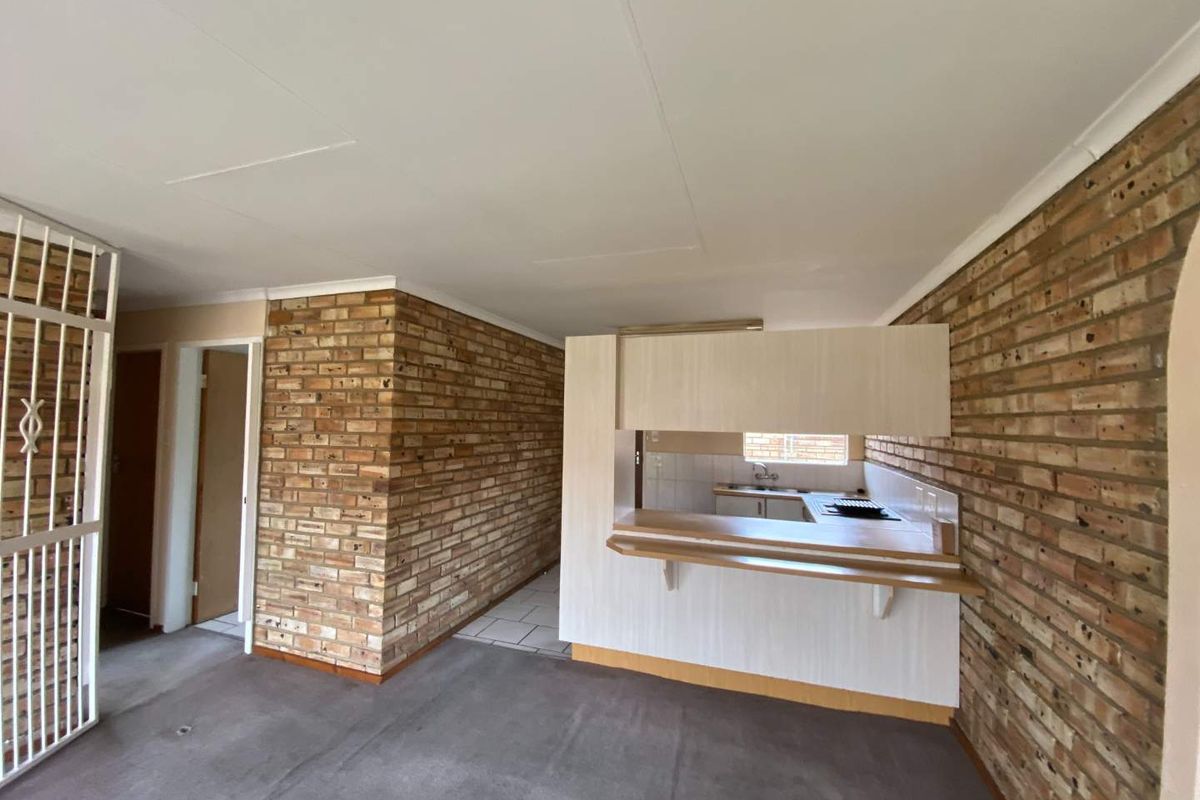 Cosy Townhouse for grabs - Photo 4