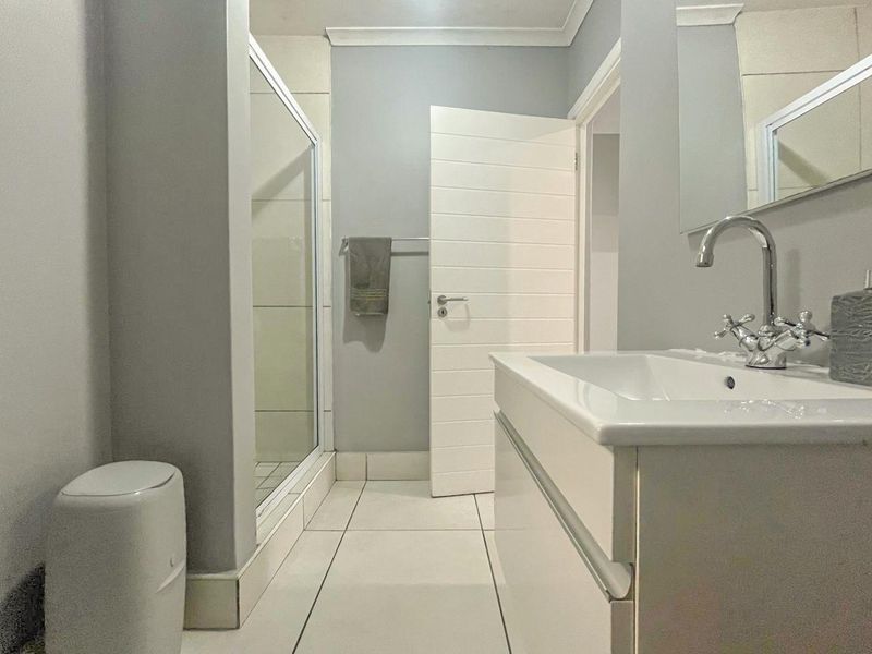 Perfect starter home - Photo 10