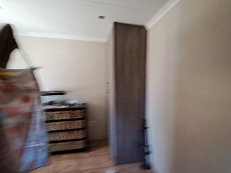 Prime Investment Near UFS: High-Yield Rental Potential! - Photo 8