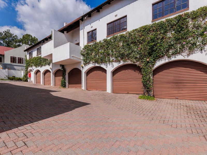 2 BEDROOM LOFT APARTMENT FOR SALE IN BRYANSTON - Photo 7