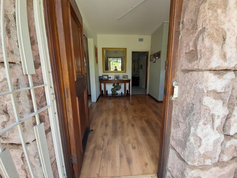 Family Home with a Flatlet for sale - Photo 5