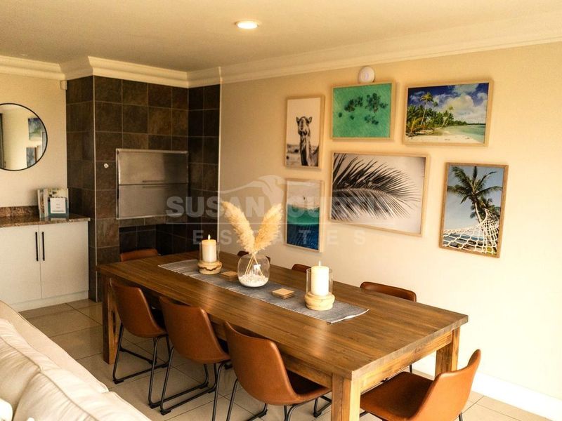 Fully Furnished Seafront townhouse - Photo 9