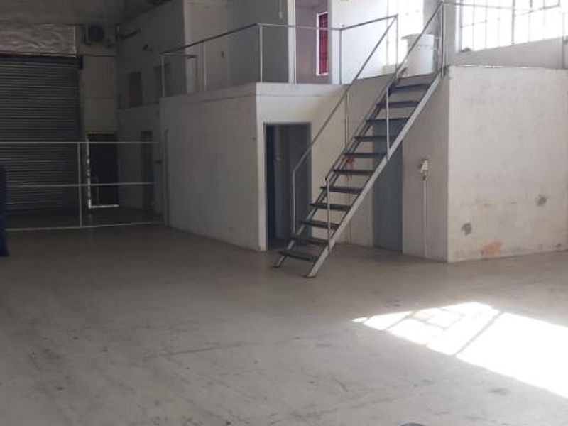 Warehouse/workshop to let in Sidwell. - Photo 5