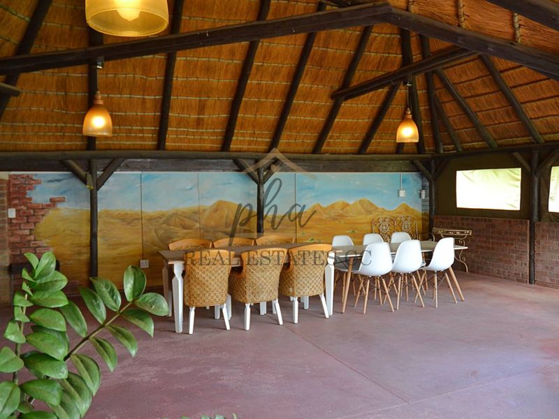 Stunning Four-Bedroom luxurious Home for Sale in Walvis Bay - Photo 9