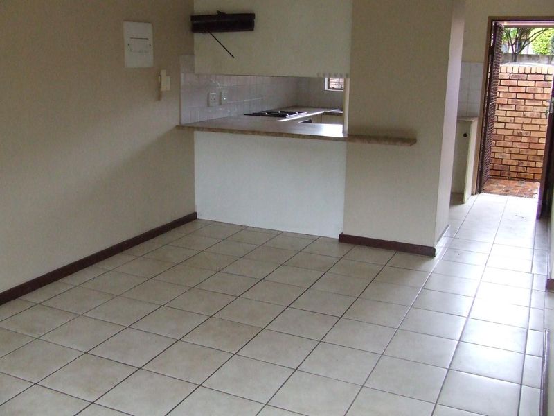 2 BEDROOM UNIT TO RENT IN DOORNPOORT - Photo 10
