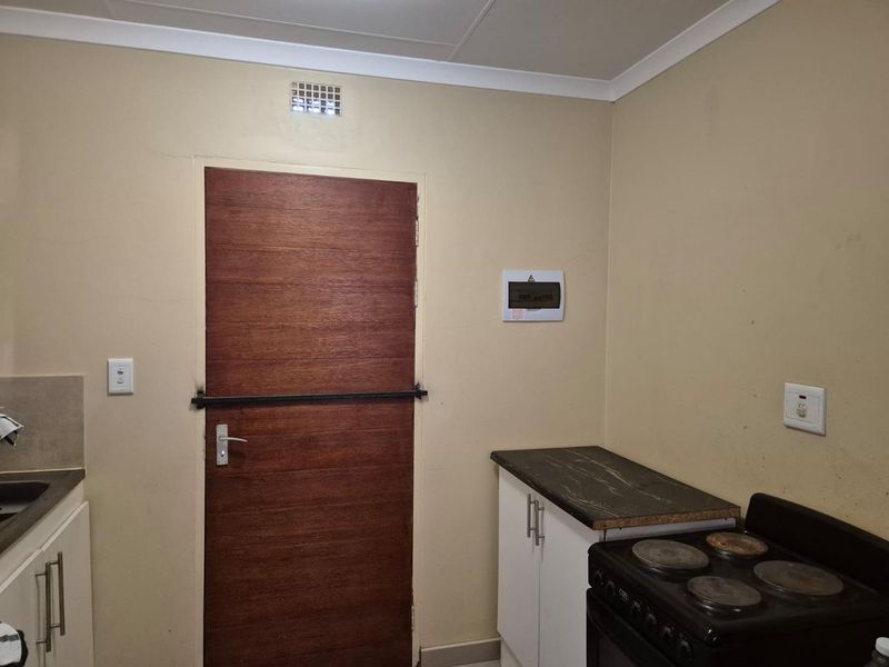 Riverside View- R 800 000 Family Home - Photo 6