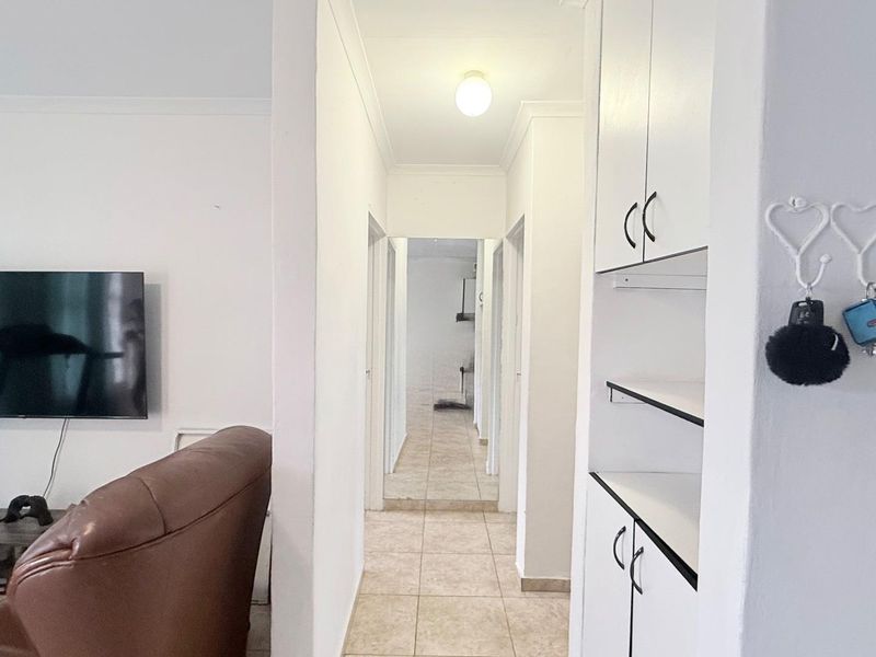 NEAT APARTMENT FOR A STARTER - Photo 8