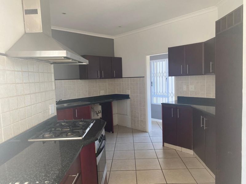 5 Bedroom House For Sale in Ballito - Photo 4