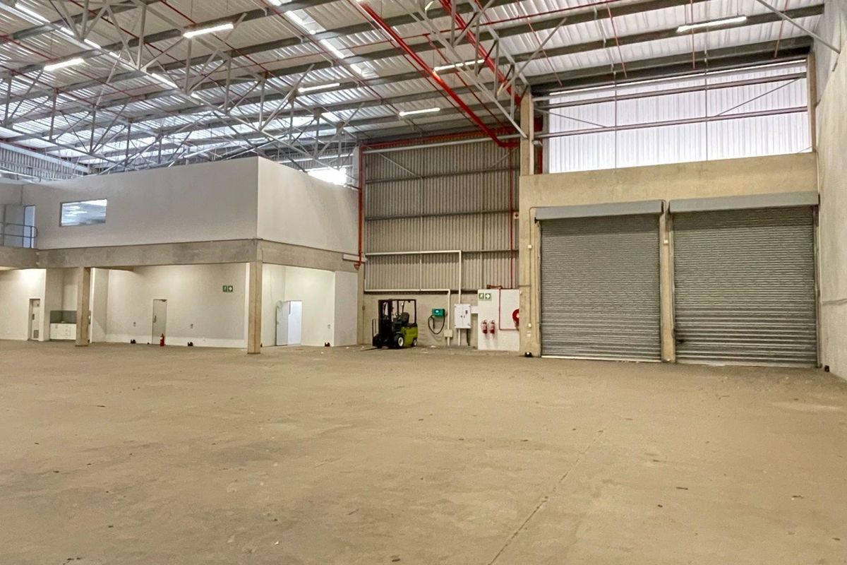 Prime Logistics & Distribution Warehouse To Let | Mount Edgecombe - Photo 3
