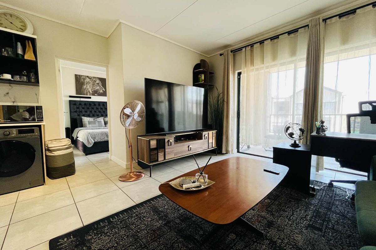 Luxury 1 bedroom apartment for sale at Munyaka Estate, Waterfall - Photo 4