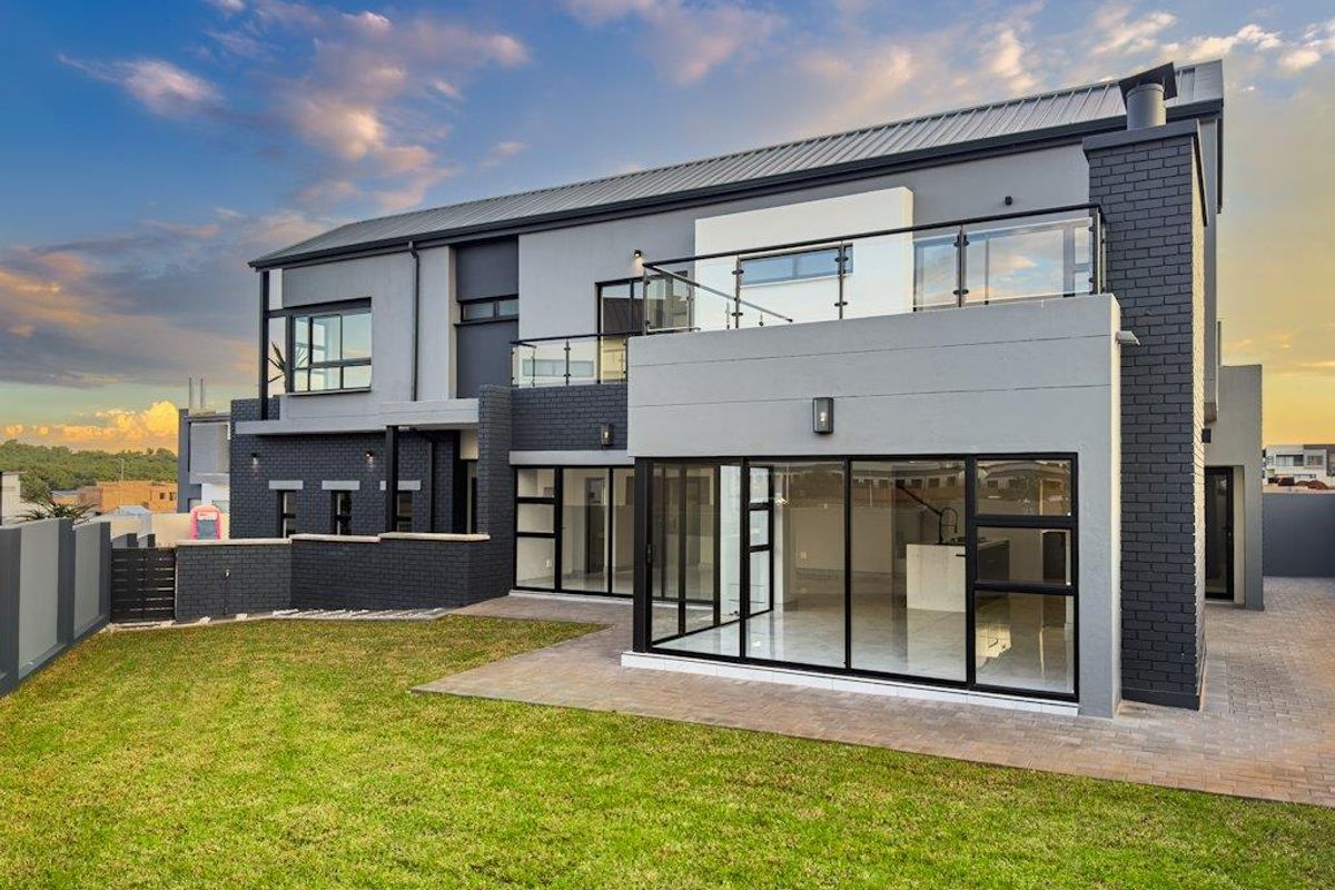 The Perfect Home for Growing Families - Photo 2