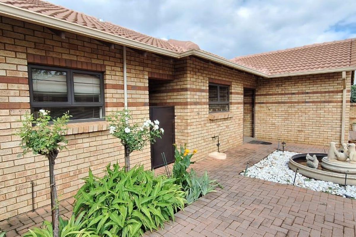 Retirement cluster - Photo 3