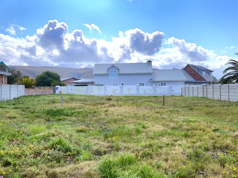 Franskraal Bliss: 700sqm Vacant Land near Main Beach - Photo 7