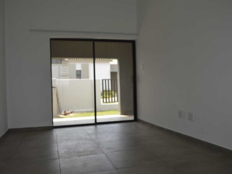 A Story of Serenity at De La Casa - Photo 10