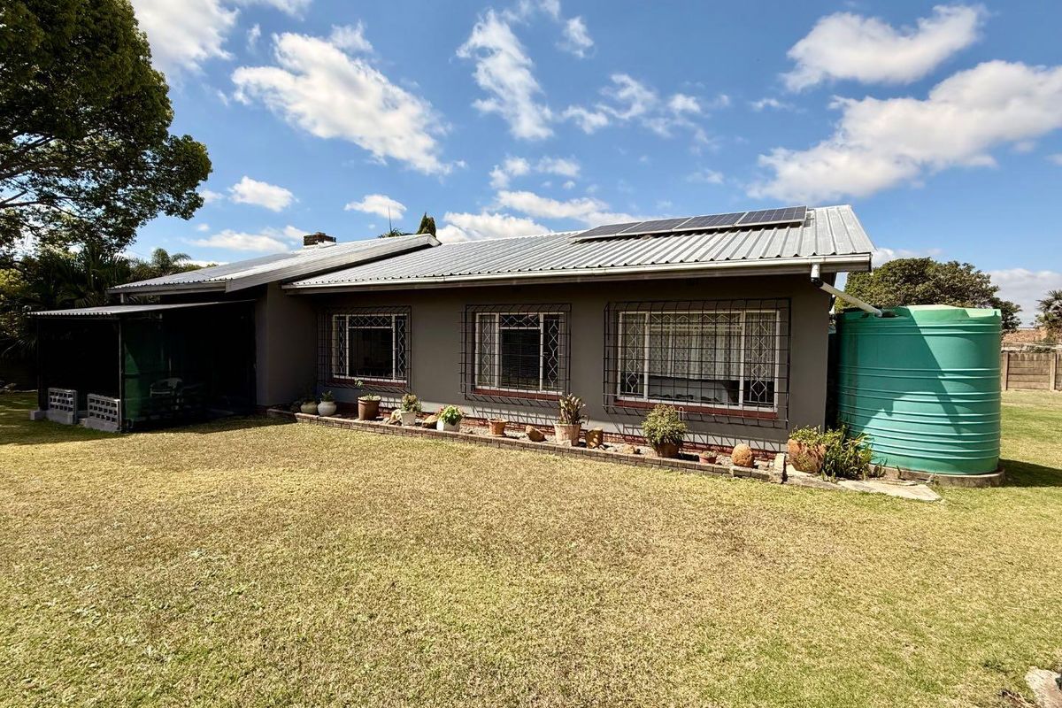 3 Bedroom home for sale in Vryheid - Photo 5