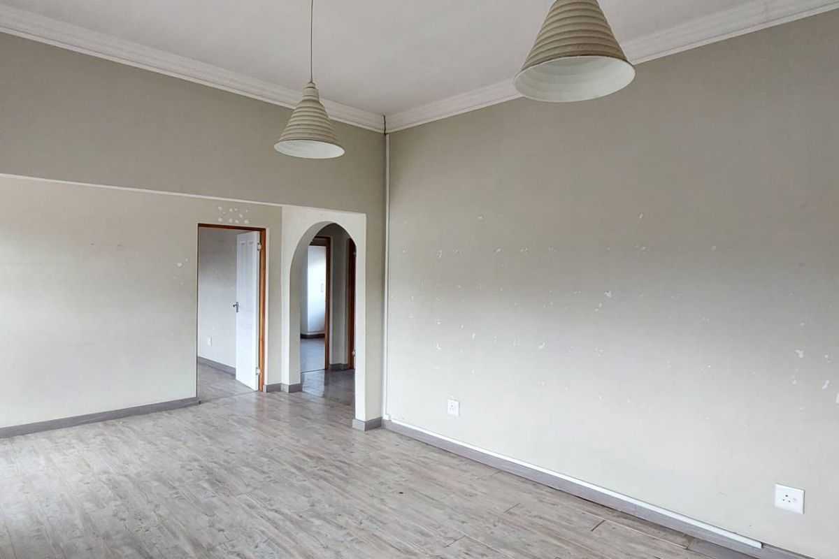 Ideal Office location - Photo 5