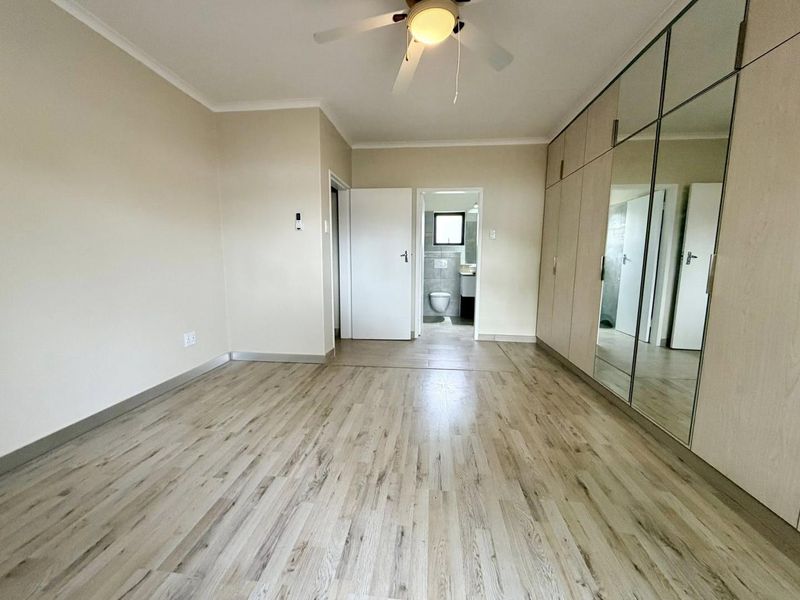 4 Bedroom House TO LET in Klein Windhoek - Photo 8