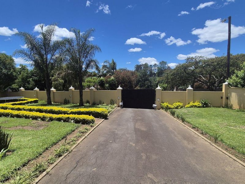 SPACIOUS AND LUXURIOUS FAMILY HOME, MERRIVALE, HOWICK - Photo 5