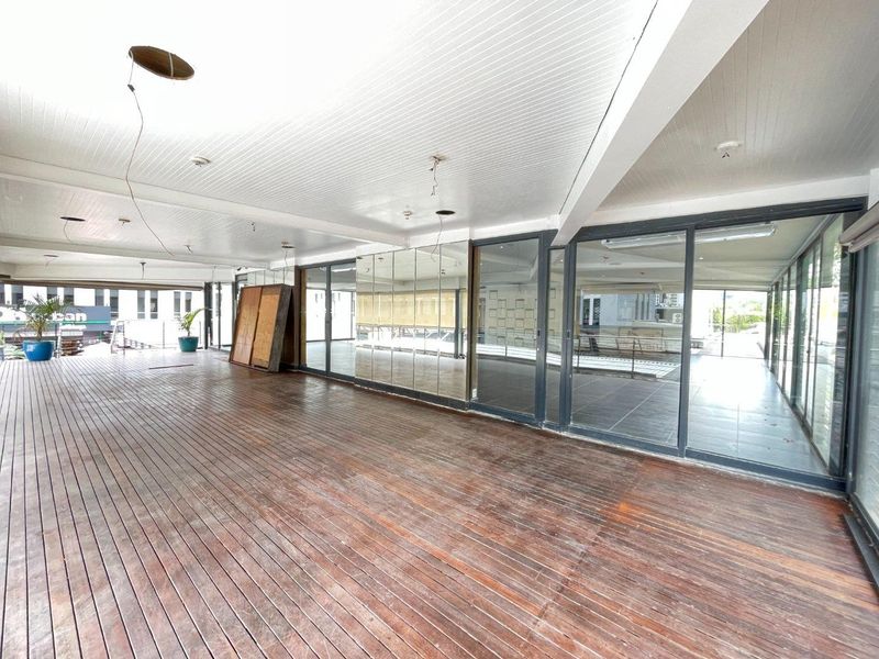 336m2 of Prime Restaurant / Retail Space To Let – Heart of Umhlanga Village - Photo 1