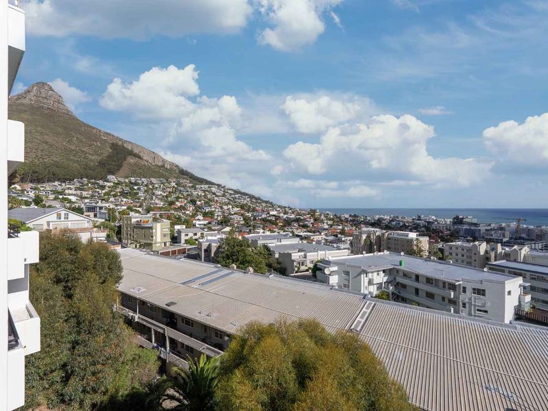 Nature & Ocean Views: Your Dream Apartment Awaits in the sought after Bahia, Fresnaye - Photo 5