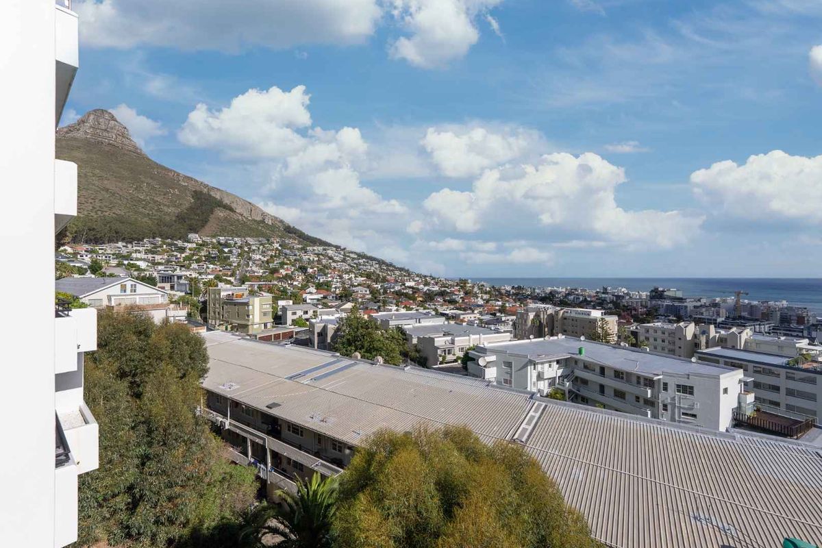 Nature & Ocean Views: Your Dream Apartment Awaits in the sought after Bahia, Fresnaye - Photo 5