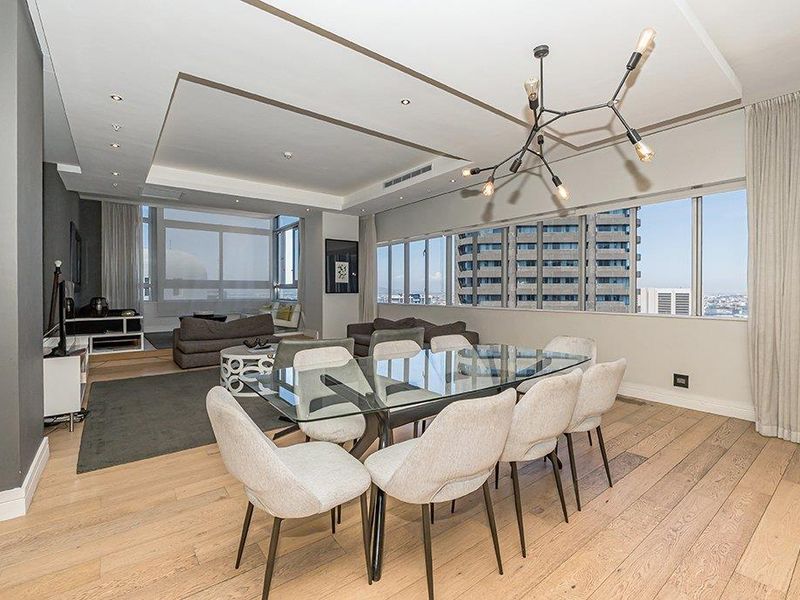 3 Bedroom Air BnB Penthouse - Photo 9