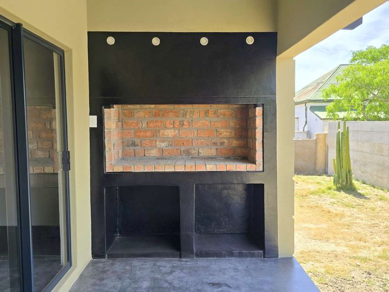 Charming Brand New Family Home in Albertinia - Photo 6