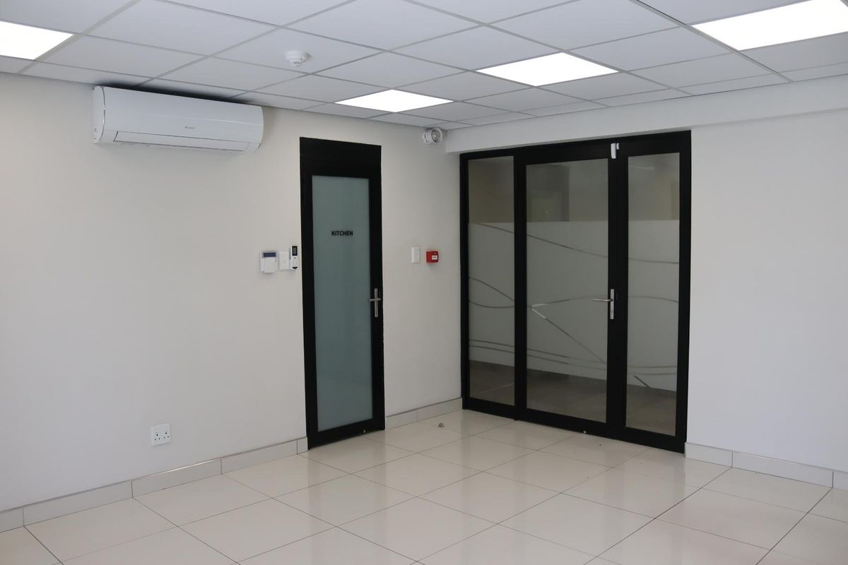 Excutive Offices Ausspanplatz - Photo 4