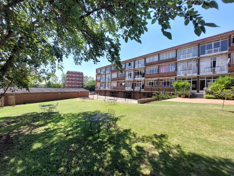 2 Bedroom with 2 Bathrooms apartment to rent - Photo 3