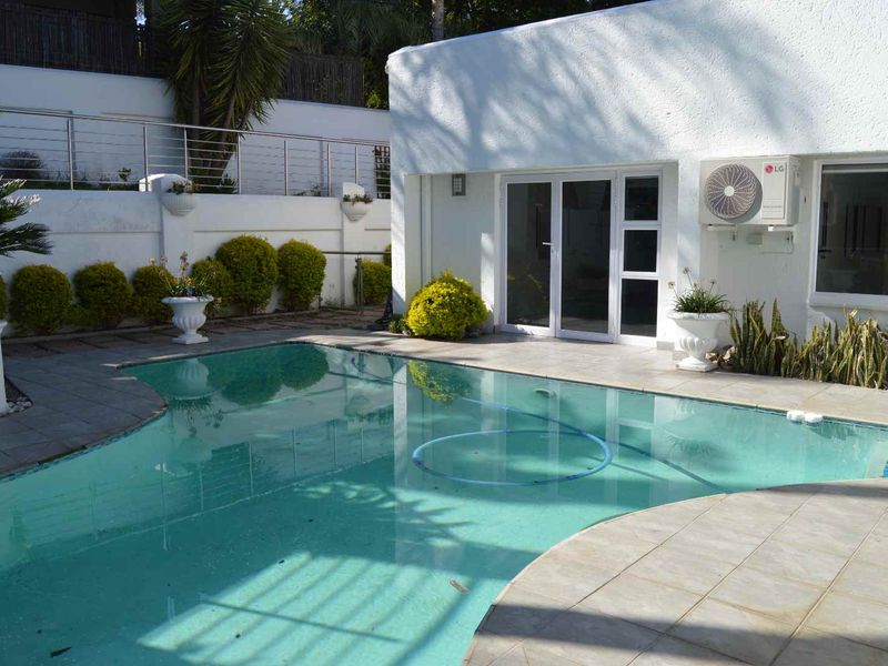 Stunning Furnished Home in Secure Estate with Breathtaking Sunset Views - Photo 10