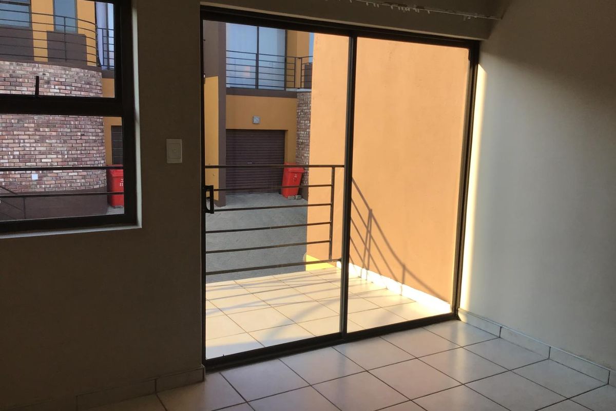 Rocky Crest, Adonai Court - Photo 4