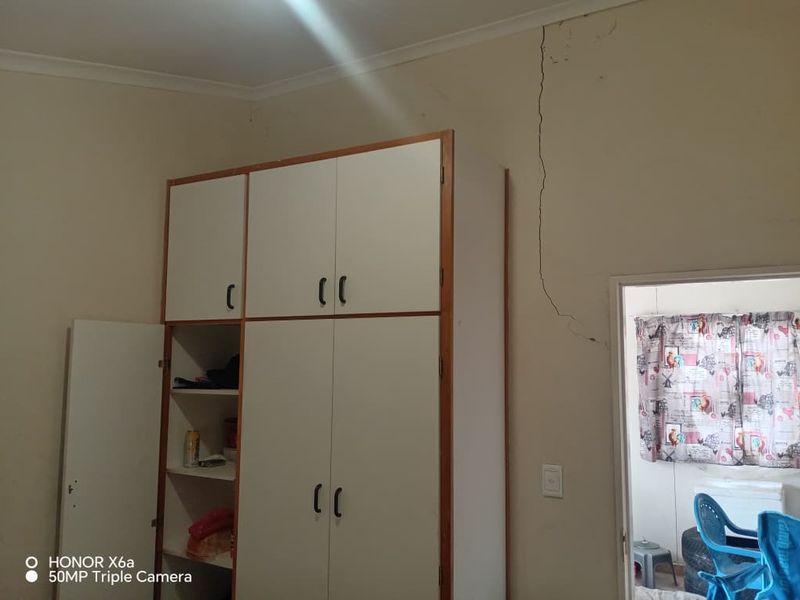 House for sale - Photo 8