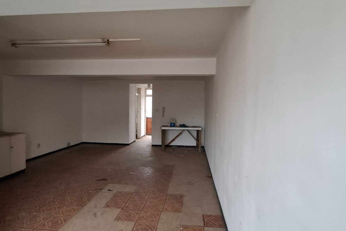Secure, Convenient Office Space Ready for Your Business - Photo 4