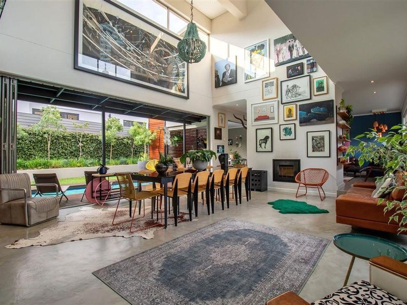 A bold design in Waterfall Country Village - Photo 7