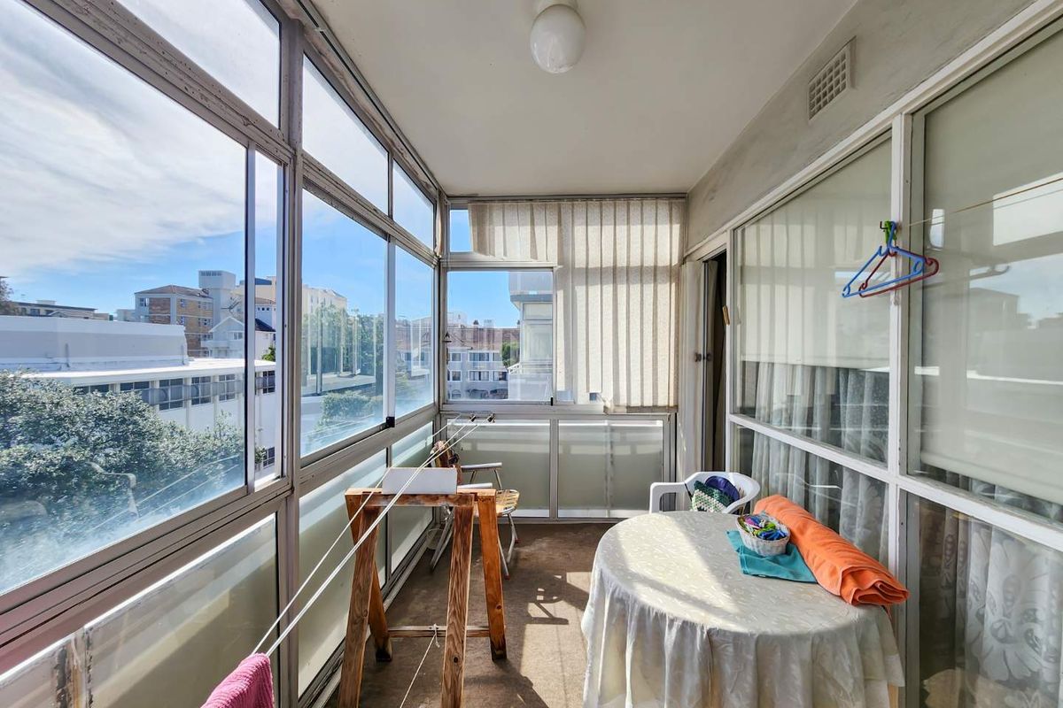 RENOVATOR’S DREAM! - Photo 5