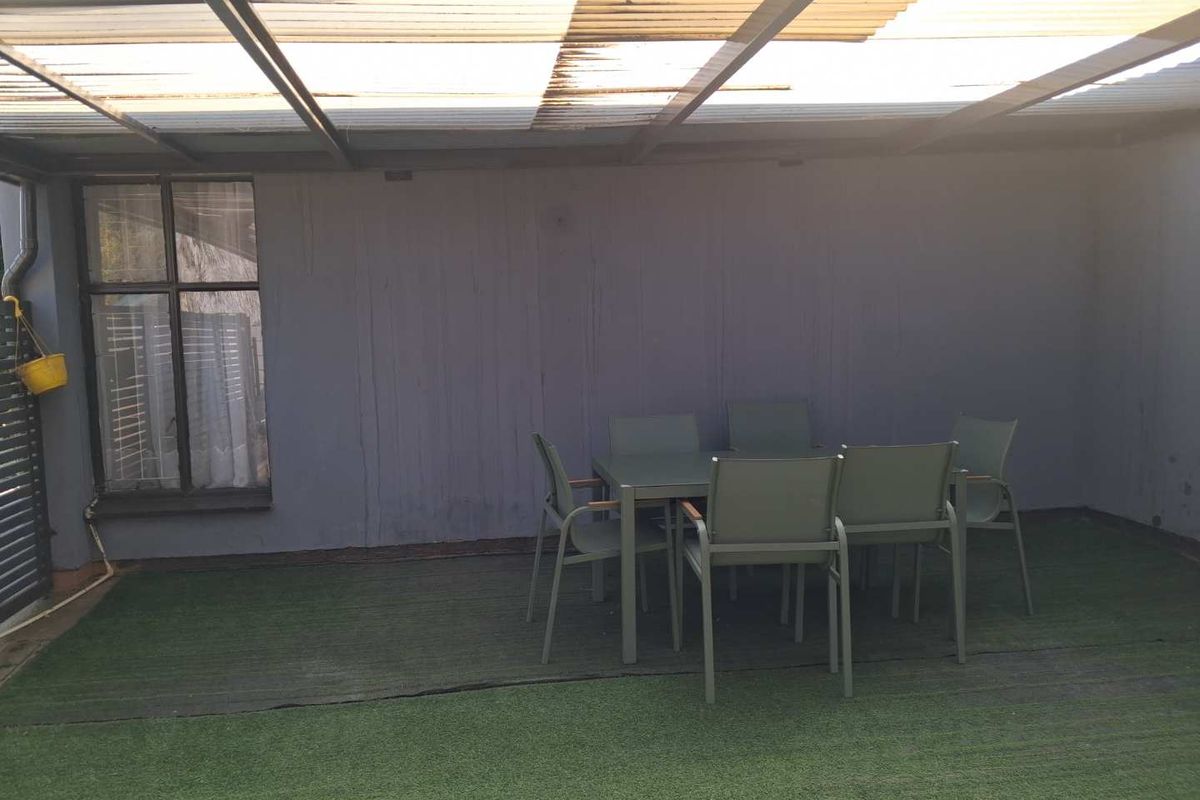 3 Bedroom House For Sale in Vanderbijlpark CE3 - Photo 3