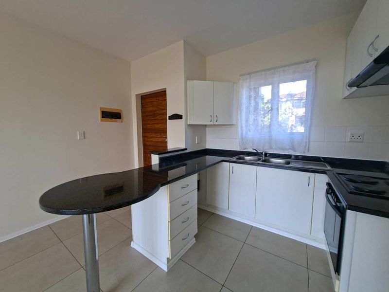 Lovely middle floor apartment to rent - Photo 3