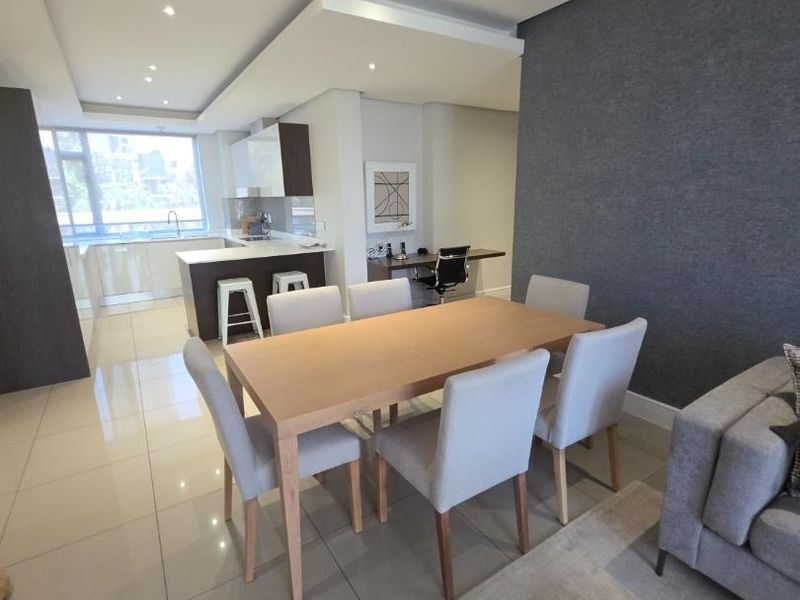 FABULOUS EXECUTIVE FULLY FURNISHED 2 BED APARTMENT - Photo 7