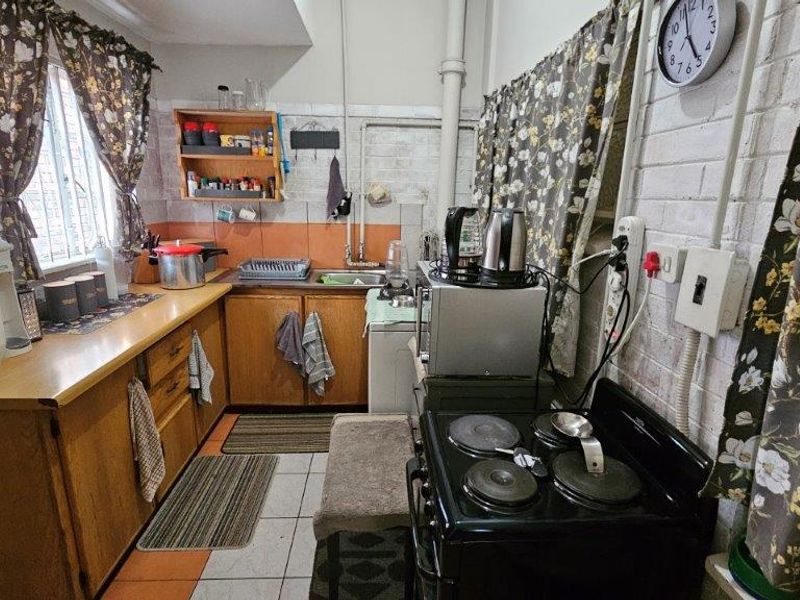 Excellent Investment Property in Brits Central 7 Apartment Complex - Photo 9