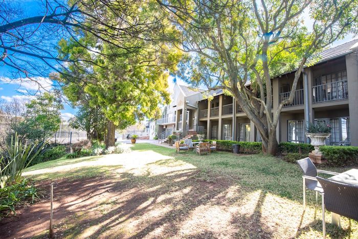 Property #2051183, Business For Sale in Waterkloof Ridge