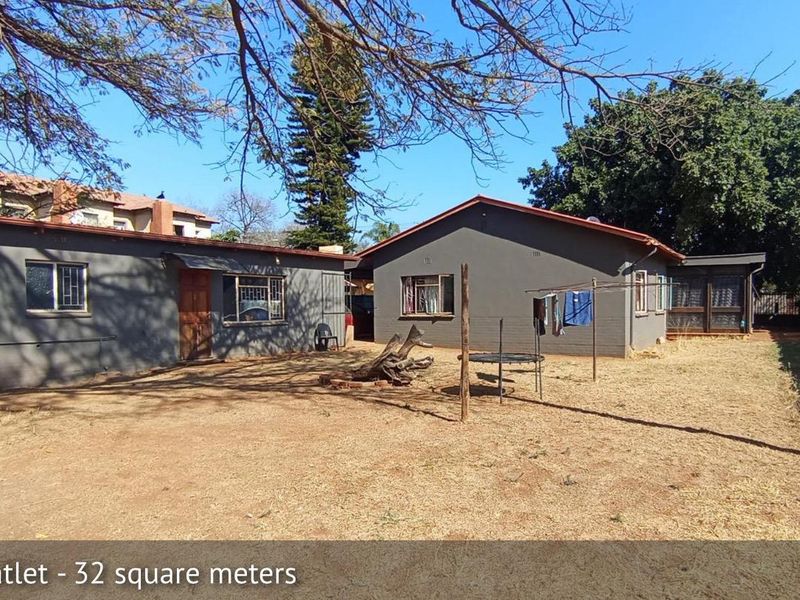 House to make a home - Photo 5