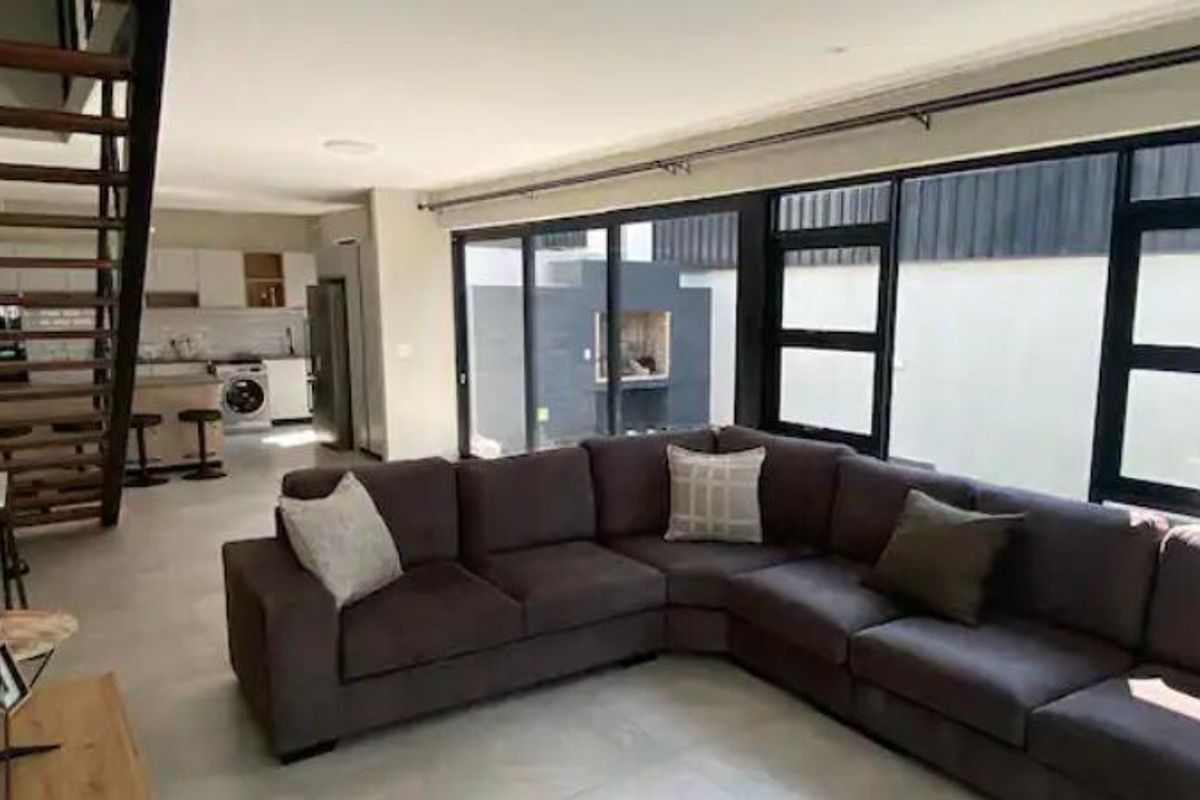 APARTMENT FOR SALE - Photo 4