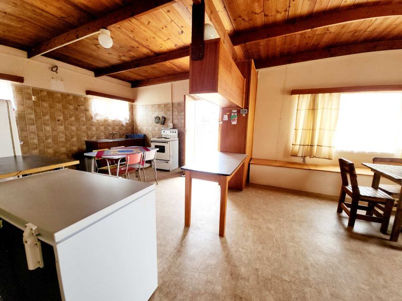 PRICE DROPPED WITH N$110,000 TO N$ 950,000... - Photo 6